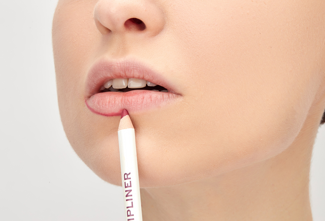 RELOVE REVOLUTION Lip contour pencil Superfill Super 1 g RELOVE REVOLUTION Lip contour pencil Superfill