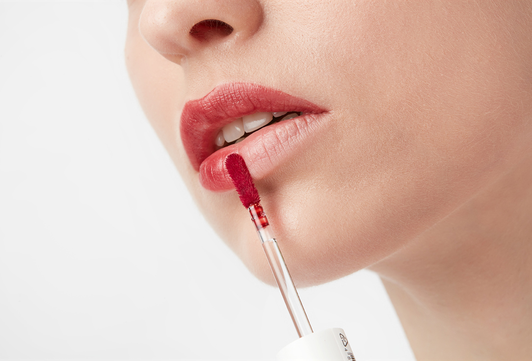 LUXVISAGE Lip tint Aqua gel hyaluron complex