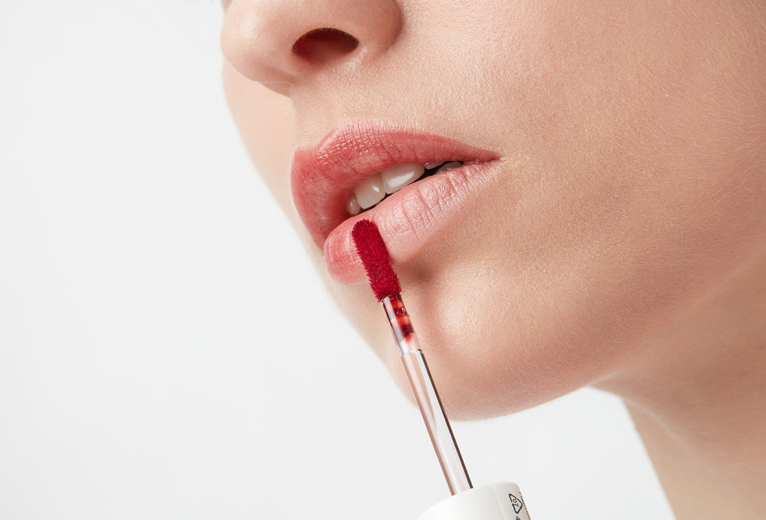LUXVISAGE Lip tint Aqua gel hyaluron complex