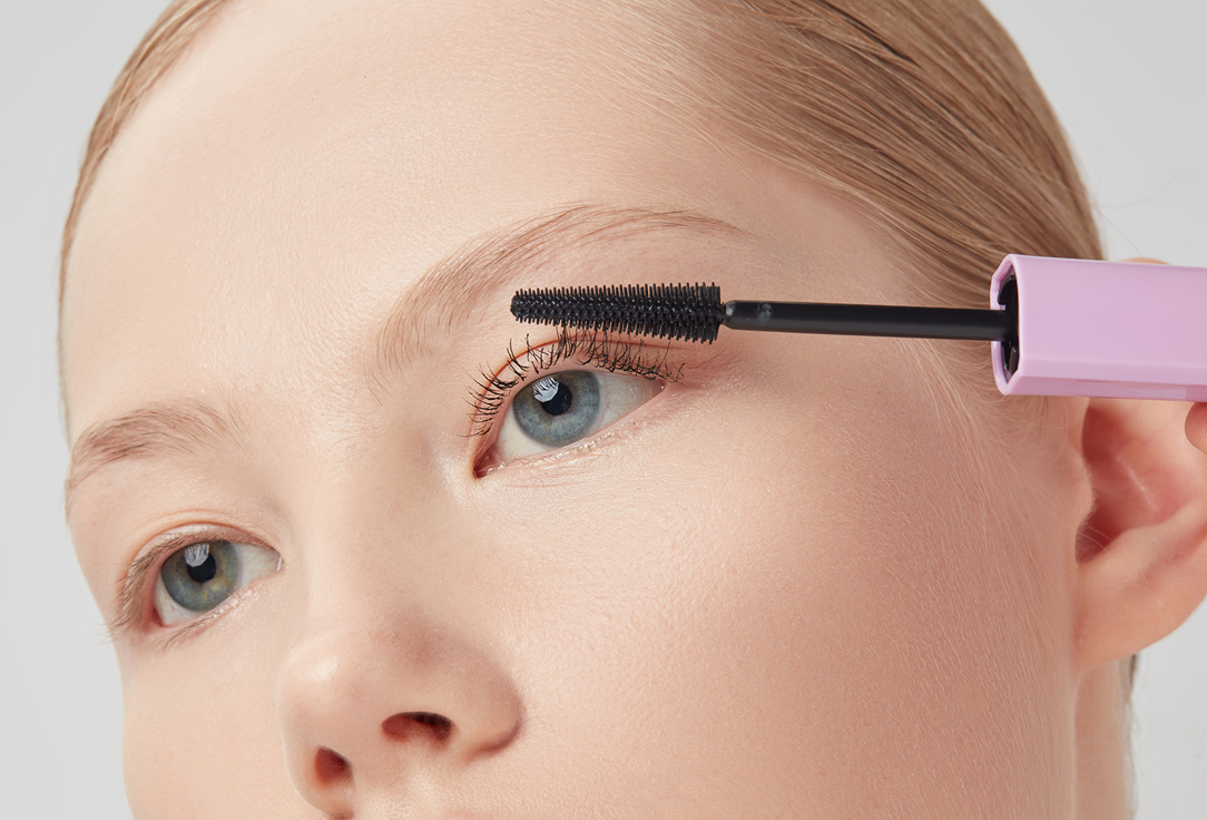 Pastel Cosmetics Volumizing Mascara Show Your Look 24H Long Lasting