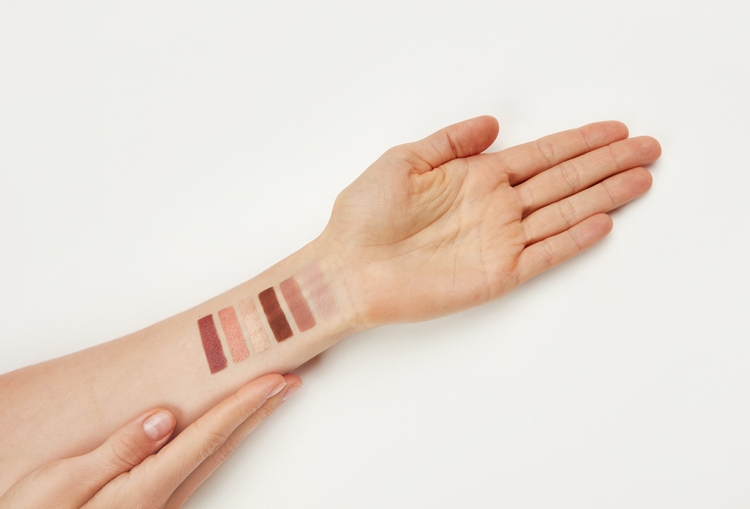 Kevyn Aucoin Eyeshadow Palette The Contour Medium deep 6 g Kevyn Aucoin Eyeshadow Palette The Contour