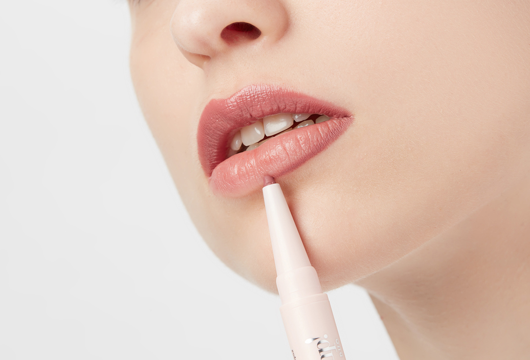 Pupa Contouring Lip Pencil & Shiny Lipstick 2-in-1 Vamp! Creamy Duo