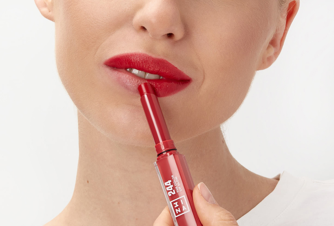 3INA Увлажняющая помада для губ The Color Lip Glow