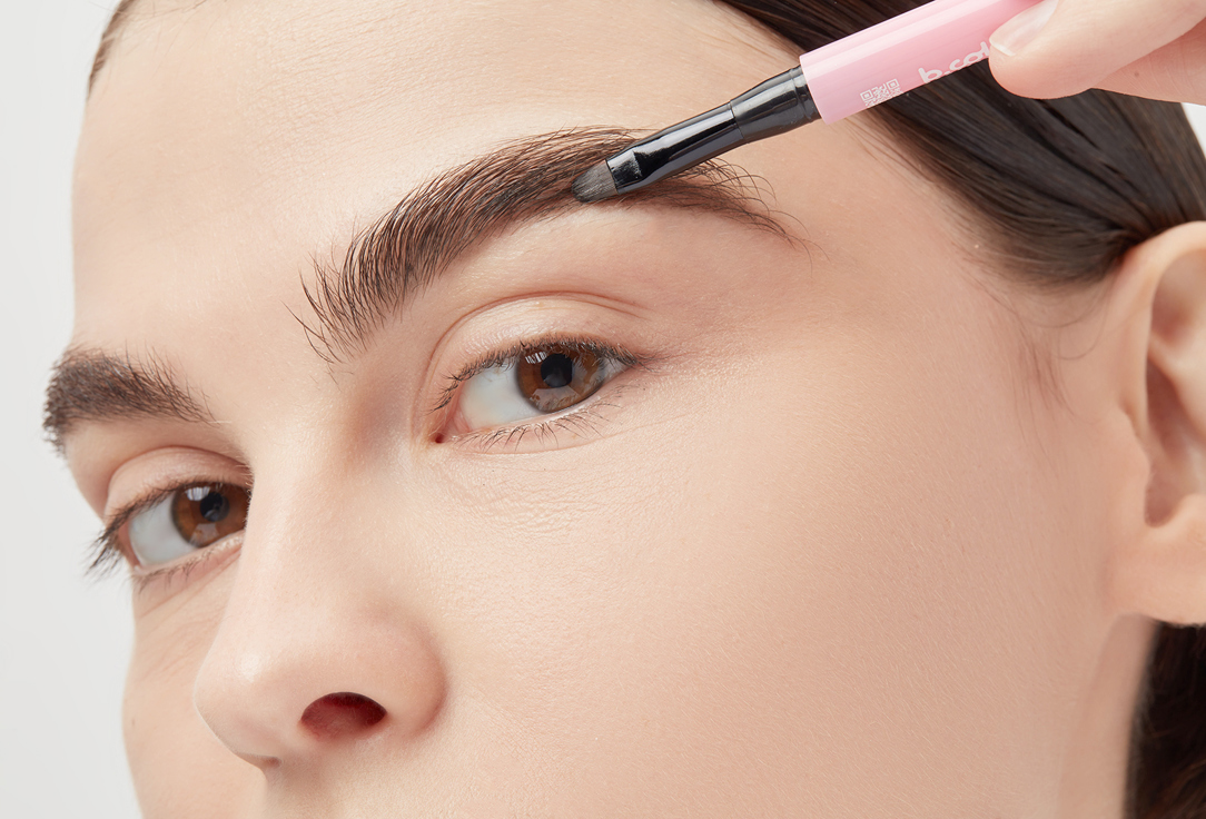 B.COLOUR PROFESSIONAL Eyebrow pomade 3-in-1 CAPSULE SuperStay