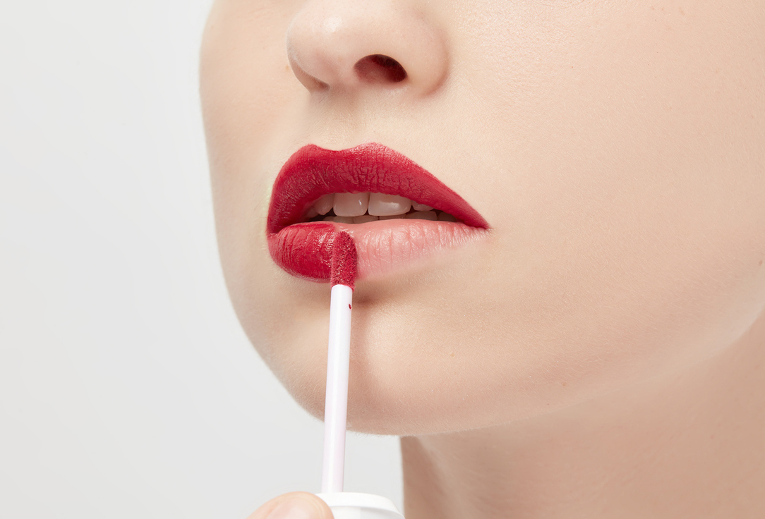 B.COLOUR PROFESSIONAL Matte liquid lipstick CAPSULE SuperStay