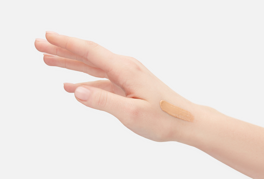 B.COLOUR PROFESSIONAL Light to Medium Coverage Hydrating foundation CAPSULE