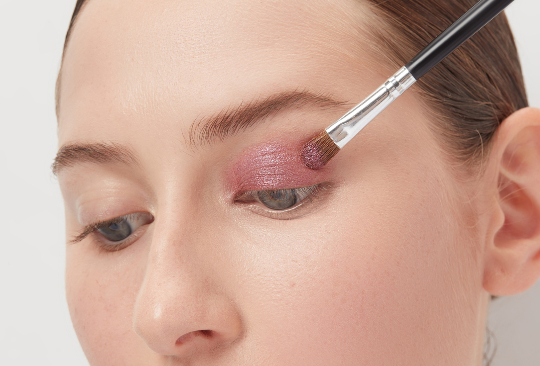 Radiant Professional Make-Up Compact Metallic Eye Shadow Eye Color Metalli