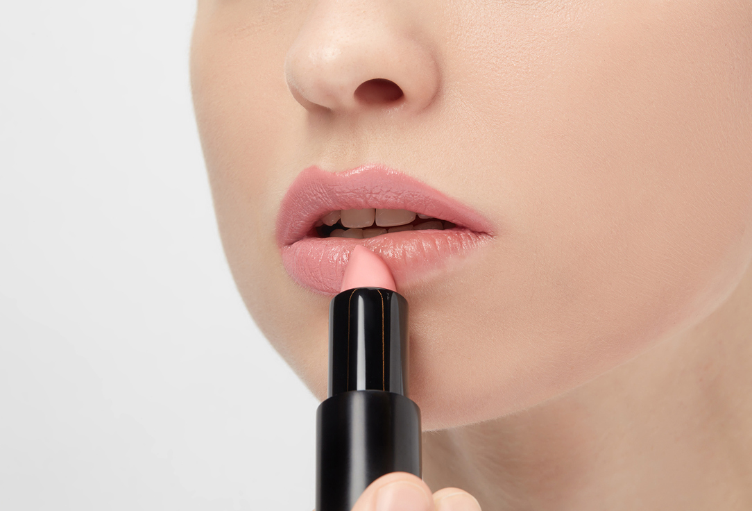 Radiant Professional Make-Up Moisturizing Lipstick Advanced Care Lipstick Glossy