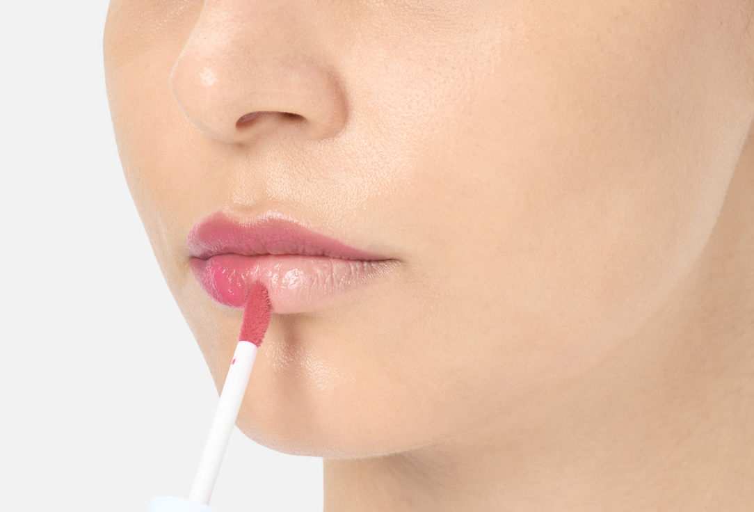Wet n Wild Lipstick Cloud Pout Marshmallow Lip Mousse