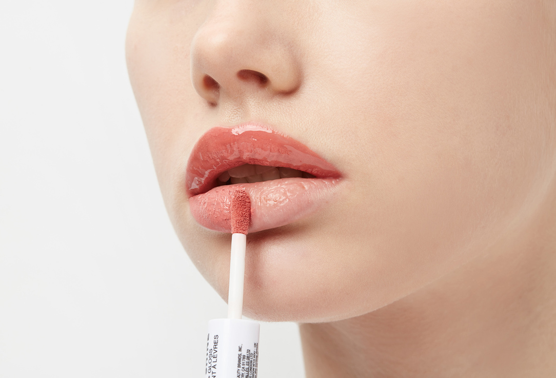 Wet n Wild Lipstick Gloss Megalast Lock N`Shine Nude illusion 8 ml Wet n Wild Lipstick Gloss Megalast Lock N`Shine