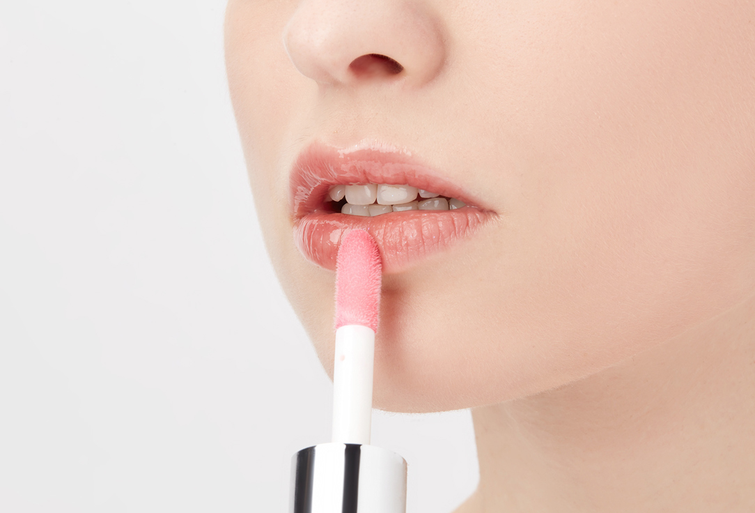 essence Moisturizing Lip Oil hydra kiss 03 4 ml essence Moisturizing Lip Oil hydra kiss