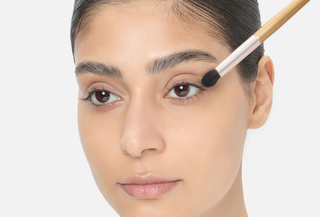 VISEART Blending Brush Fluffy Medium