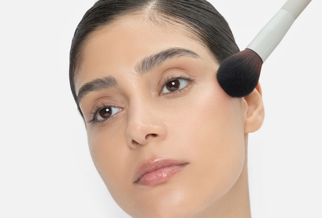 VISEART Highlighter Glow Intense 04, Ruby rust 8 g VISEART Highlighter Glow Intense