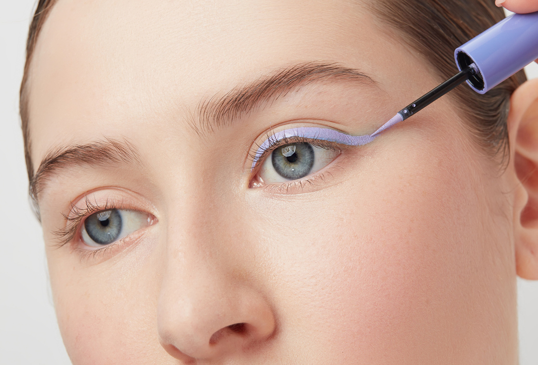 RAD Eyeliner Eye Eye Eye! Vinyl Eyeliner 2.8 ml RAD Eyeliner Eye Eye Eye! Vinyl Eyeliner