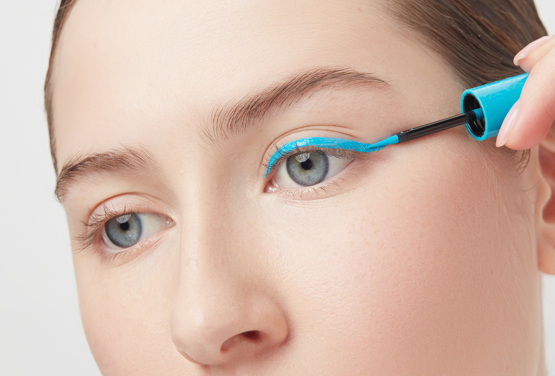 RAD VINYL EYELINER ye eye eye! Vinyl eyeliner 004, Acid blue 2.8 ml RAD VINYL EYELINER ye eye eye! Vinyl eyeliner