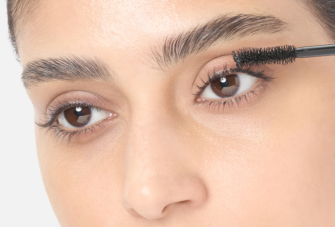 MakeUp Revolution Mascara 5D Whip Lift