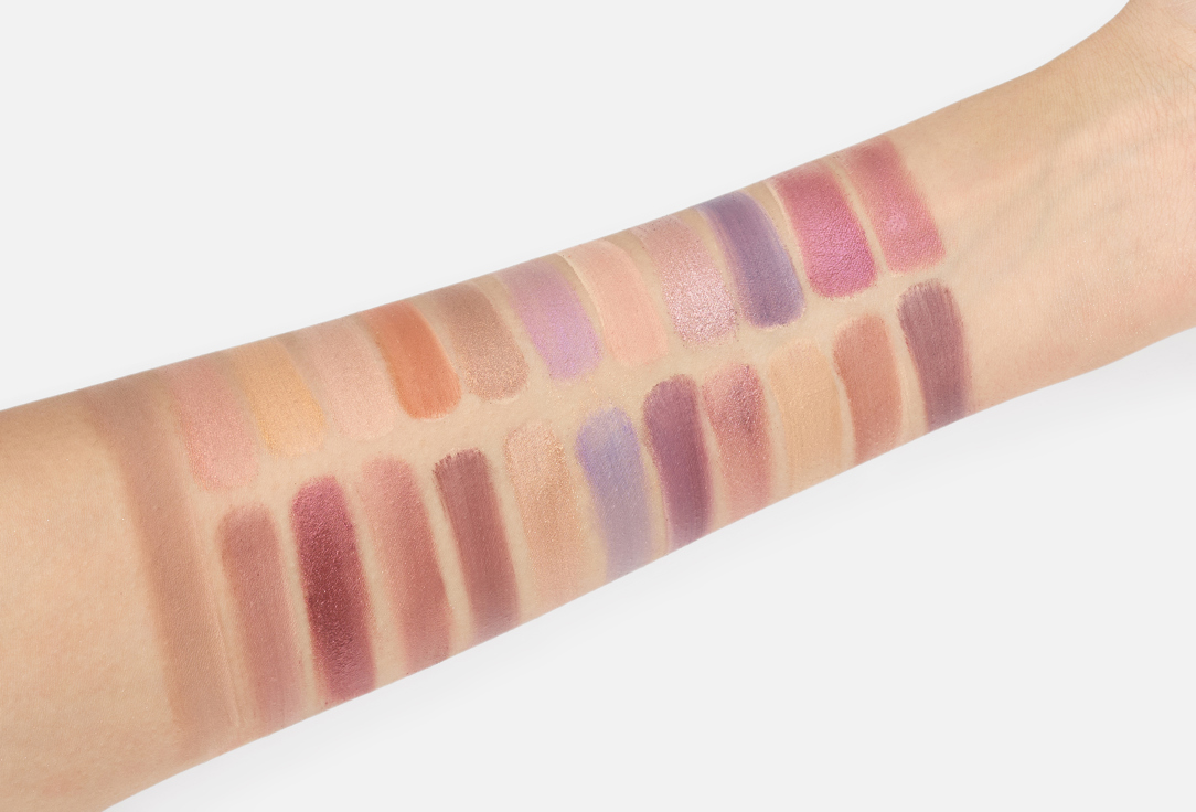 MakeUp Revolution Eyeshadow Palette Maxi Reloaded
