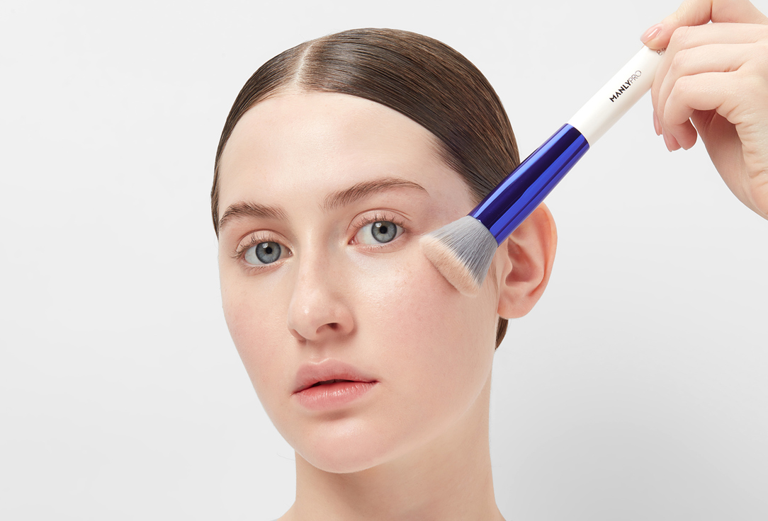 Manly PRO Flat-Topped Round Multi-Purpose Brush K84
