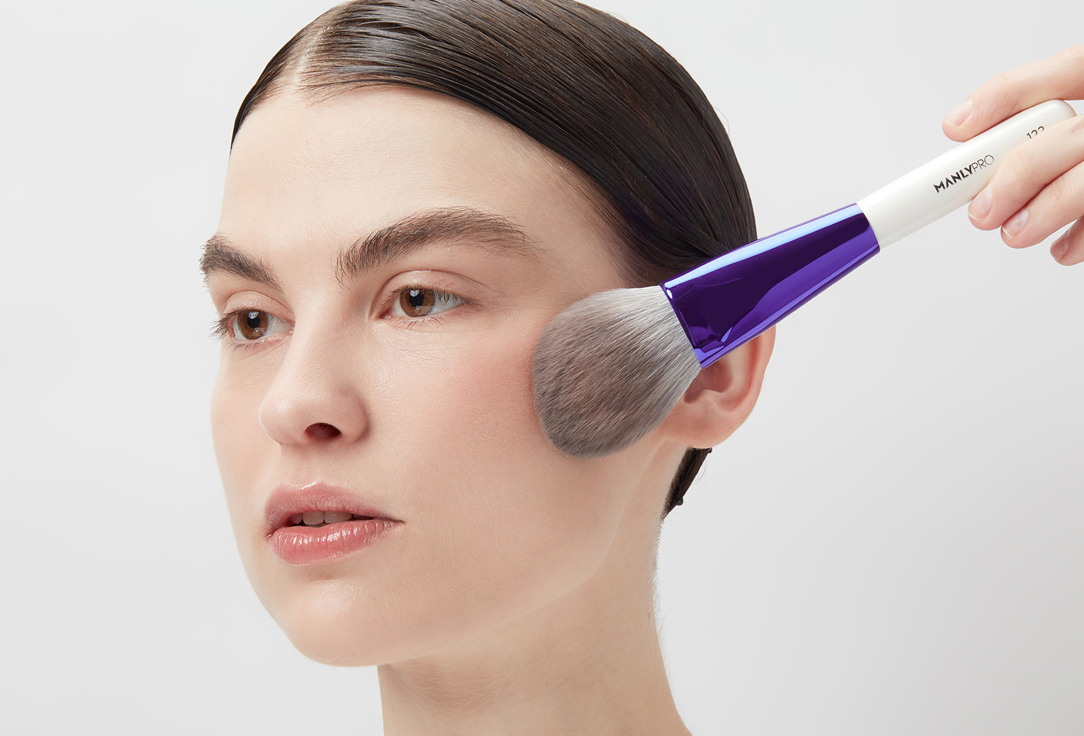Manly PRO Large Flat Powder Brush K122