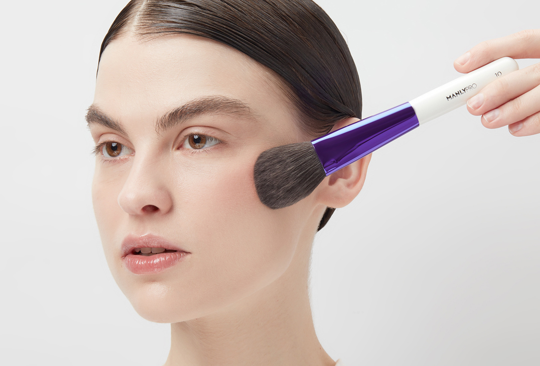 Manly PRO Medium Multifunctional Flat Brush K10