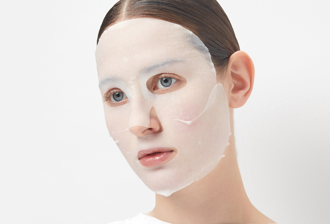 OKOLO Осветляющая тканевая лифтинг-маска для лица Soybean Relift Mask