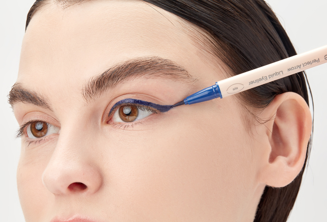 Divage Liquid Eyeliner Perfect Arrow 04, Blue 0.5 g Divage Liquid Eyeliner Perfect Arrow