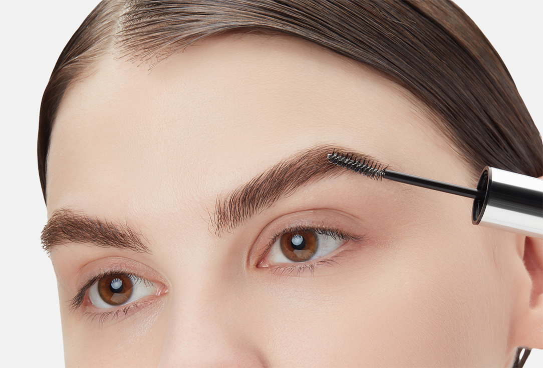 L'Oreal Paris Long-Lasting Fixing Brow Gel Infaillible Brow Lamination