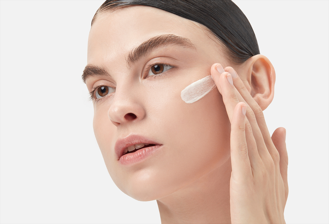 DARLING* Moisturizing protective face cream SPF 50+ Ray Bay 50 ml DARLING* Moisturizing protective face cream SPF 50+ Ray Bay