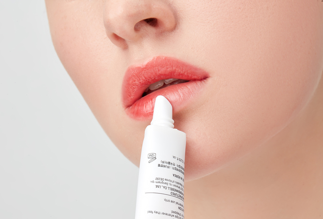 SOME BY MI Smoothing Lip Sun Protector SPF15 V10 hyal Berry 7 ml SOME BY MI Smoothing Lip Sun Protector SPF15 V10 hyal