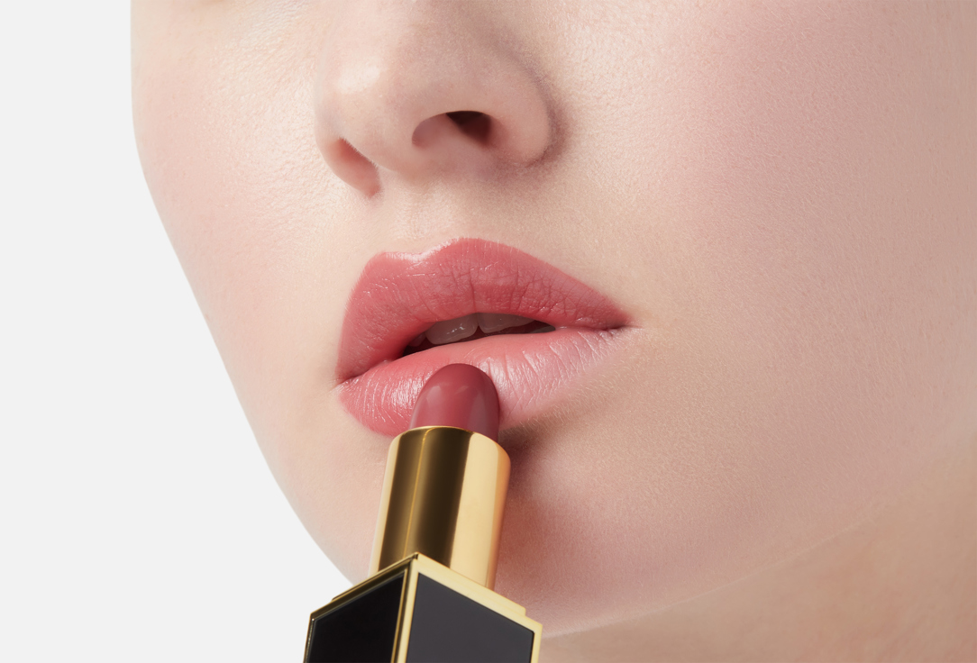 Tom Ford Hydrating Lipstick Runway lip color