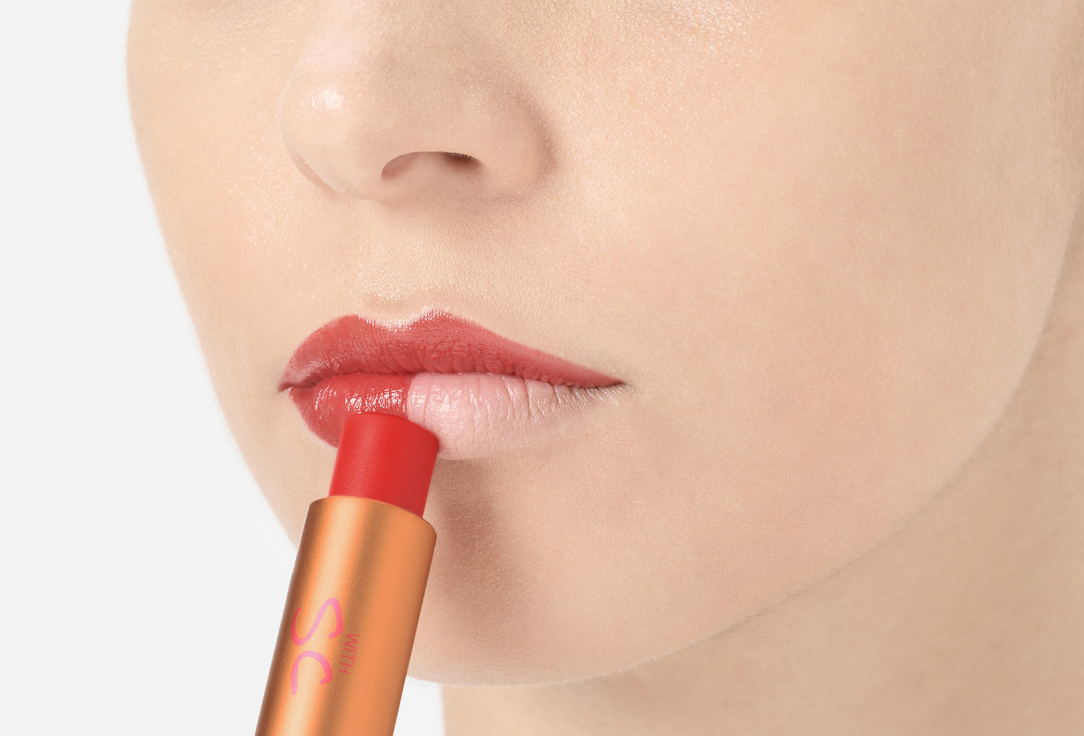 Augustinus Bader Tinted moisturizing and nourishing Lip Balm The Tinted Lip Balm 2, Bright red coral 4 g Augustinus Bader Tinted moisturizing and nourishing Lip Balm The Tinted Lip Balm