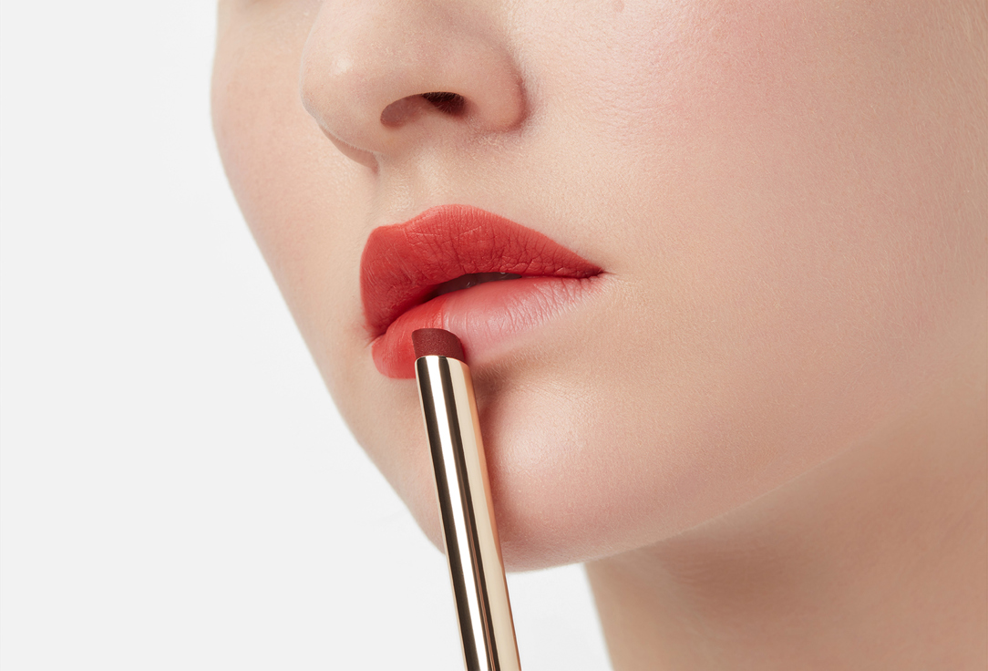 Estée Lauder Silky Matte Lipstick Pure Color Exploit 120, Temperature Rising 0.7 g Estée Lauder Silky Matte Lipstick Pure Color Exploit