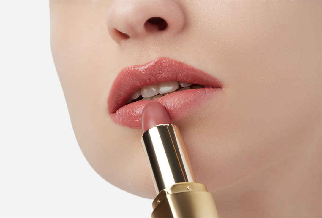 DEBORAH MILANO Glossy lipstick Rossetto milano red