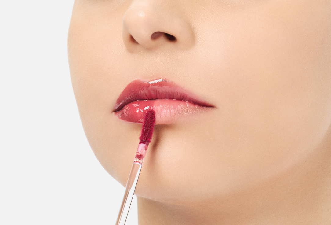 IM MEME Moisturizing lip gloss LIP SILHOUETTE