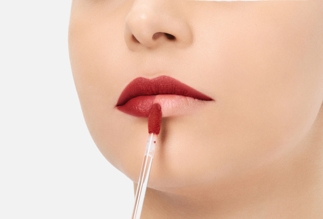 IM MEME Moisturizing mette lip gloss LIP SILHOUETTE 05, Street chilli 4 g IM MEME Moisturizing mette lip gloss LIP SILHOUETTE