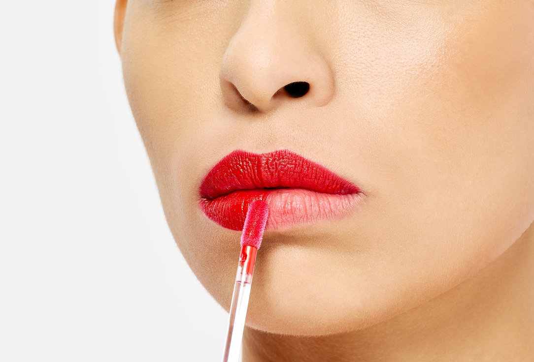 MAAKE matte liquid lipstick Kissproof