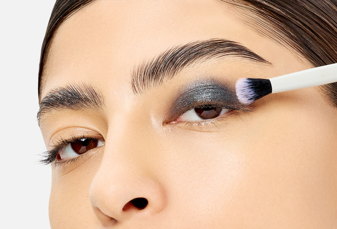 MAAKE Creamy eyeshadow Cream Color