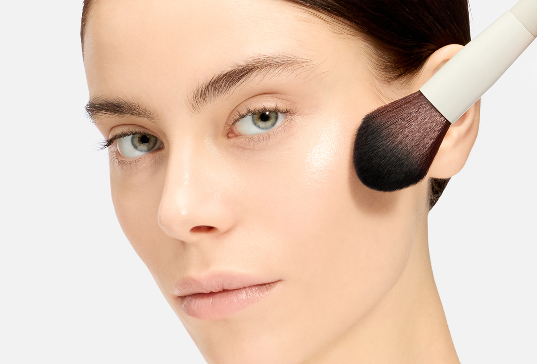 NATASHA DENONA Brightening face powder INFUSED GLOW BEAUTIFIER
