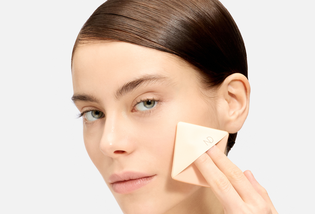 NATASHA DENONA Powder Foundation HY-GLAM