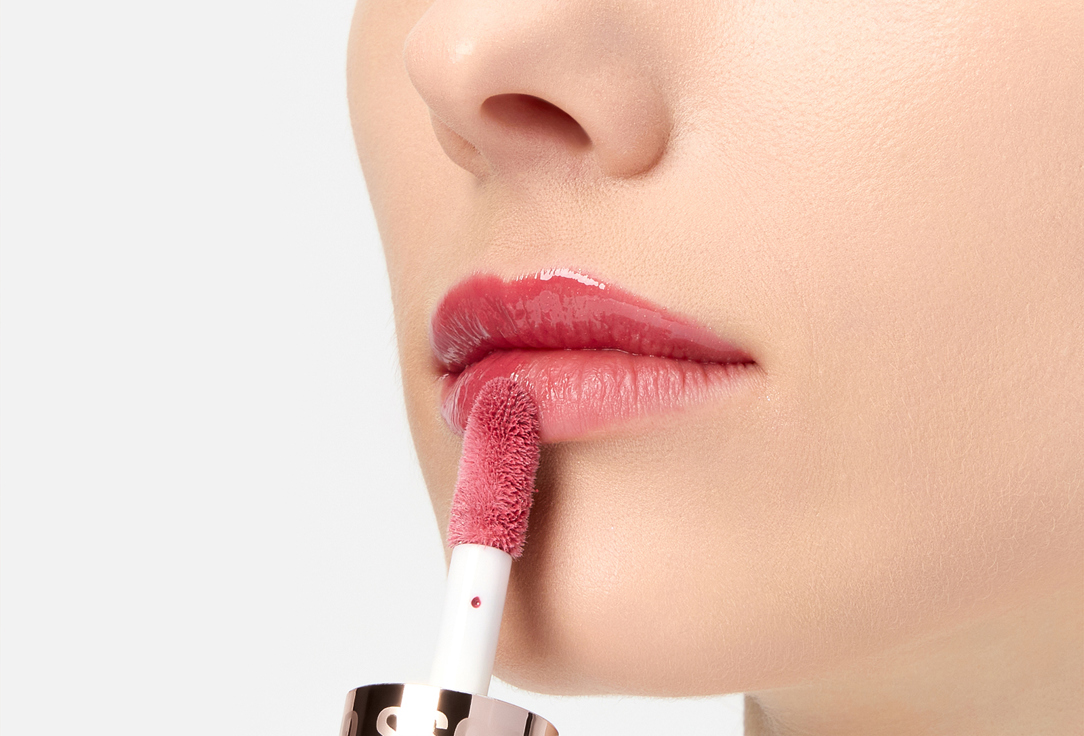 MakeUp Revolution Nourishing & Plumping Lip Gloss Pout Bomb