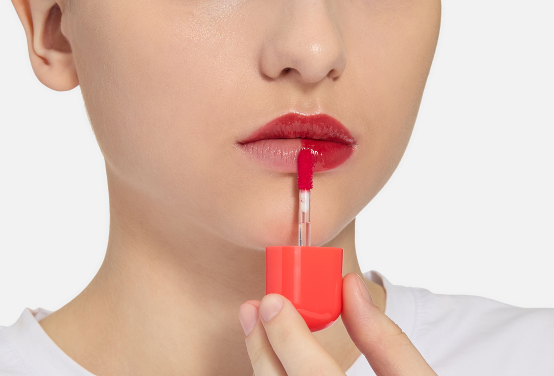 AMUSE Plumping & Moisturizing Lip Gloss BEBE TINT
