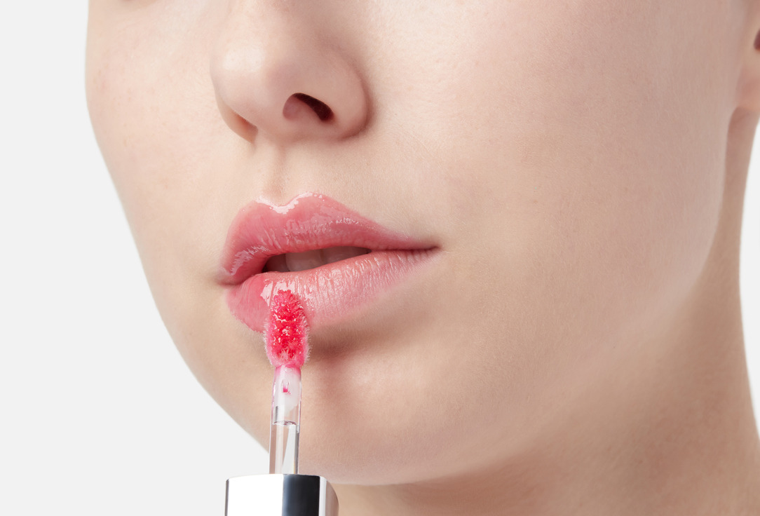 L'Oreal Paris High-shine lip oil Plump Ambition 380, Rouge in love 5 ml L'Oreal Paris High-shine lip oil Plump Ambition