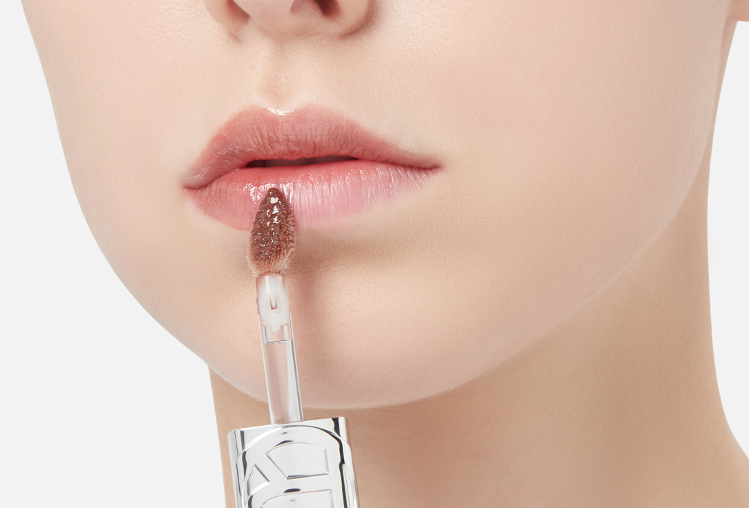 L'Oreal Paris Hydrating Lip Oil Plump Ambition 510, La nuit sparkle 5 ml L'Oreal Paris Hydrating Lip Oil Plump Ambition