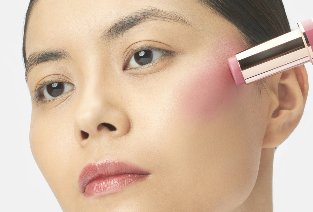 BEAUTY CREATIONS creamy blush stick Blush Stick