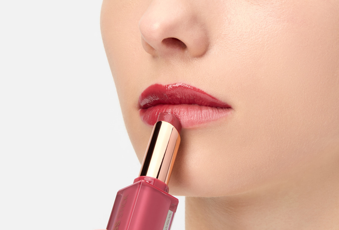 MakeUp Revolution Lip Gloss Stick Pout Plum Mauve 3 g MakeUp Revolution Lip Gloss Stick Pout