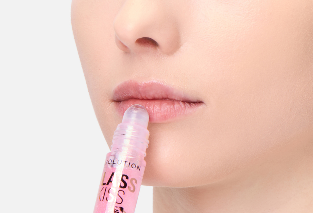 MakeUp Revolution Lip Oil Glass Kiss Roller Ball
