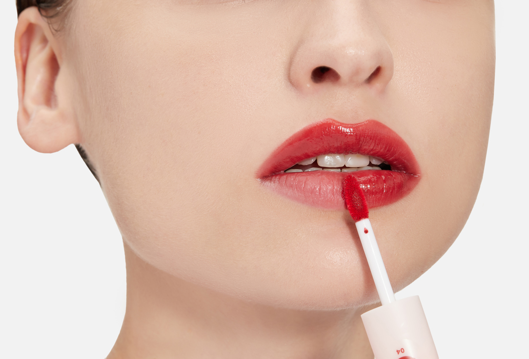essence Glossy Lip tint Hydra kiss 04, Classy red 4 ml essence Glossy Lip tint Hydra kiss
