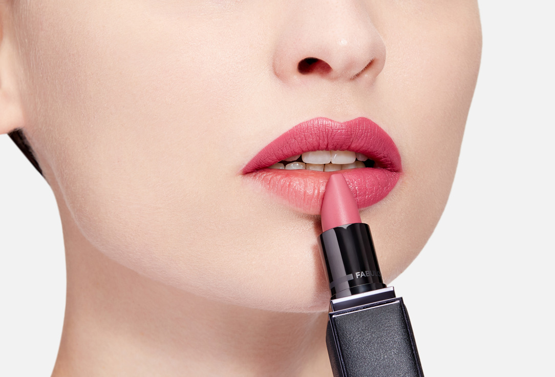 Tom Ford Semi-matte creamy luxury lipstick Fabulous Lip Color
