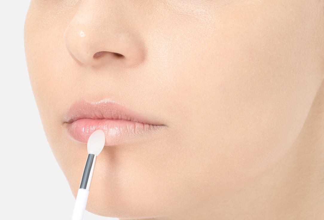 KARA BEAUTY Hydrating soothing tinted lip balm Never Been Kissed