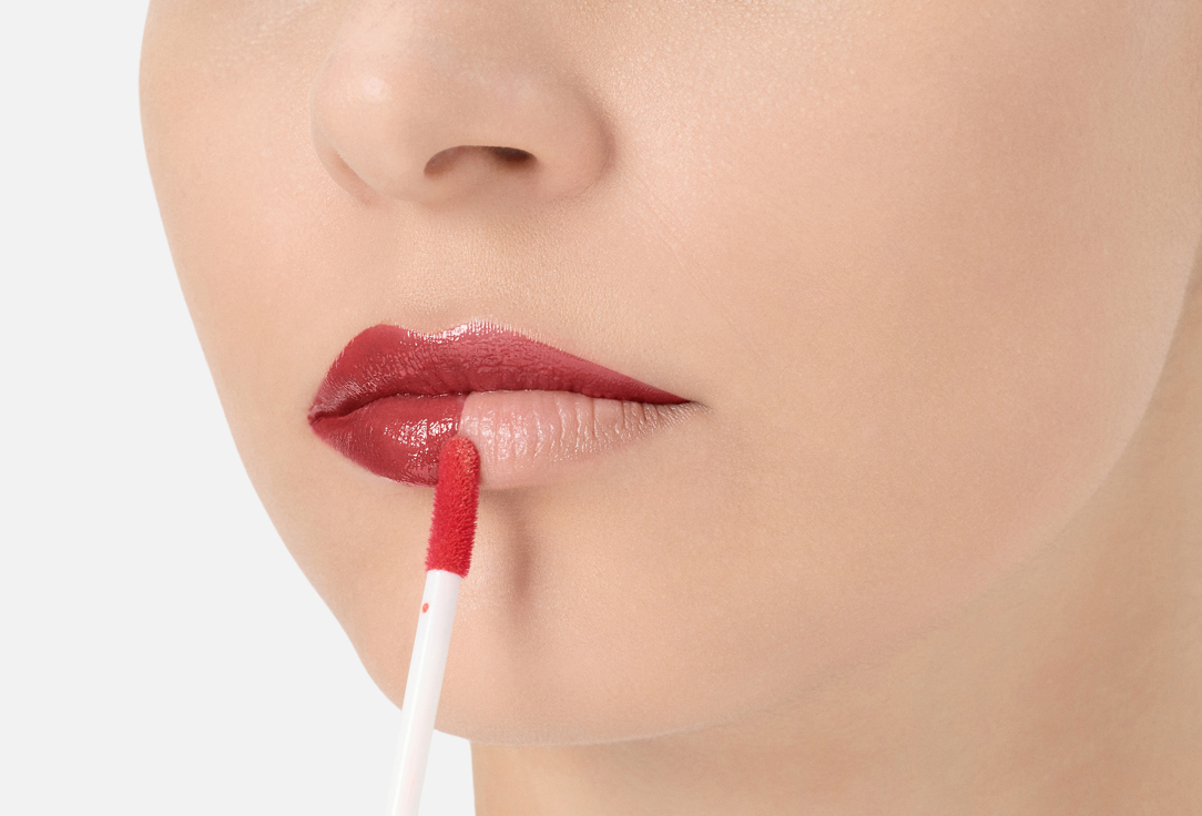 KARA BEAUTY Hydrating glossy lip tint Stay Glassy